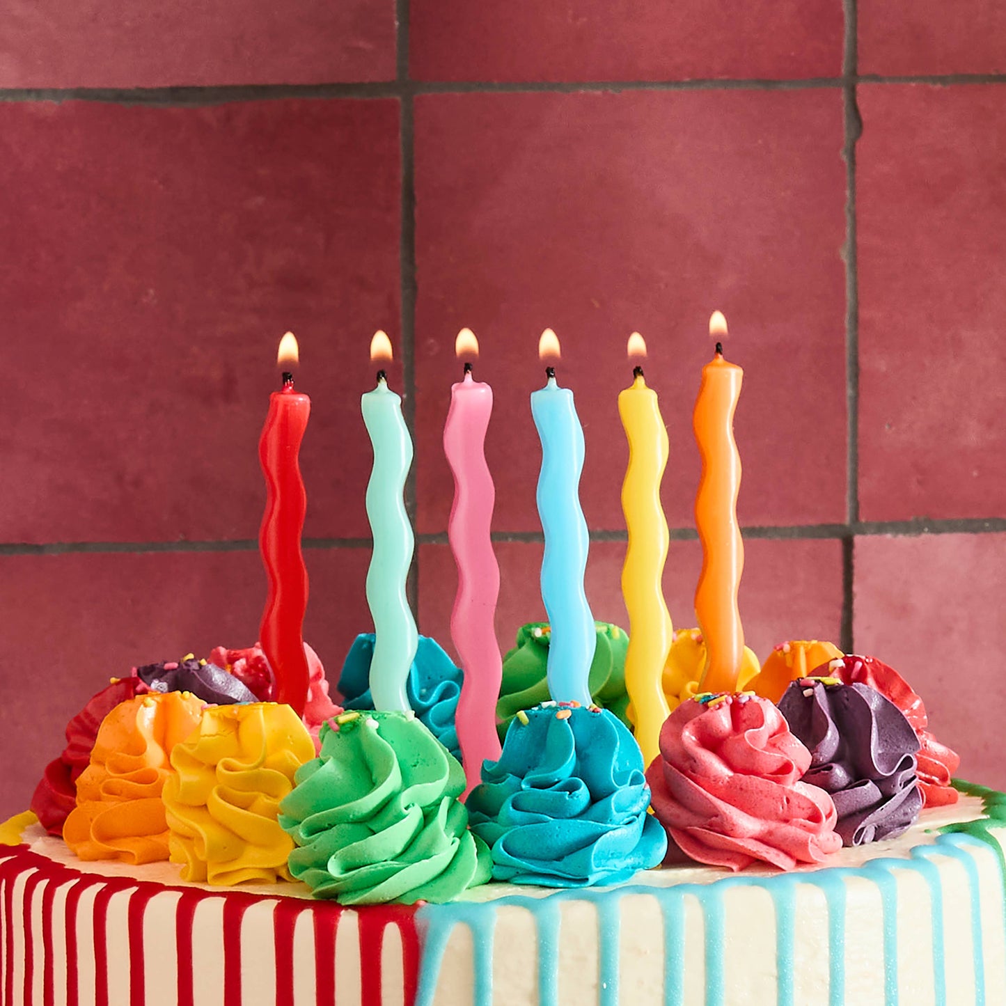 Wavy Birthday Candles