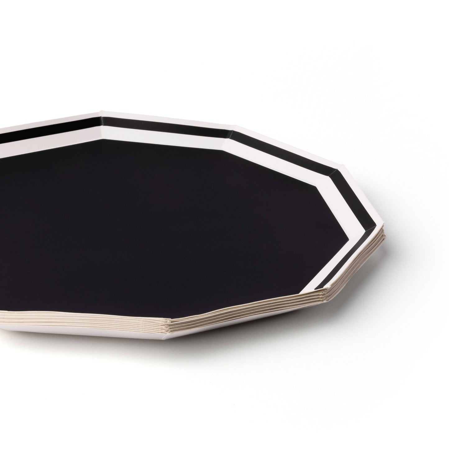 Black & White Paper Dinner Plates